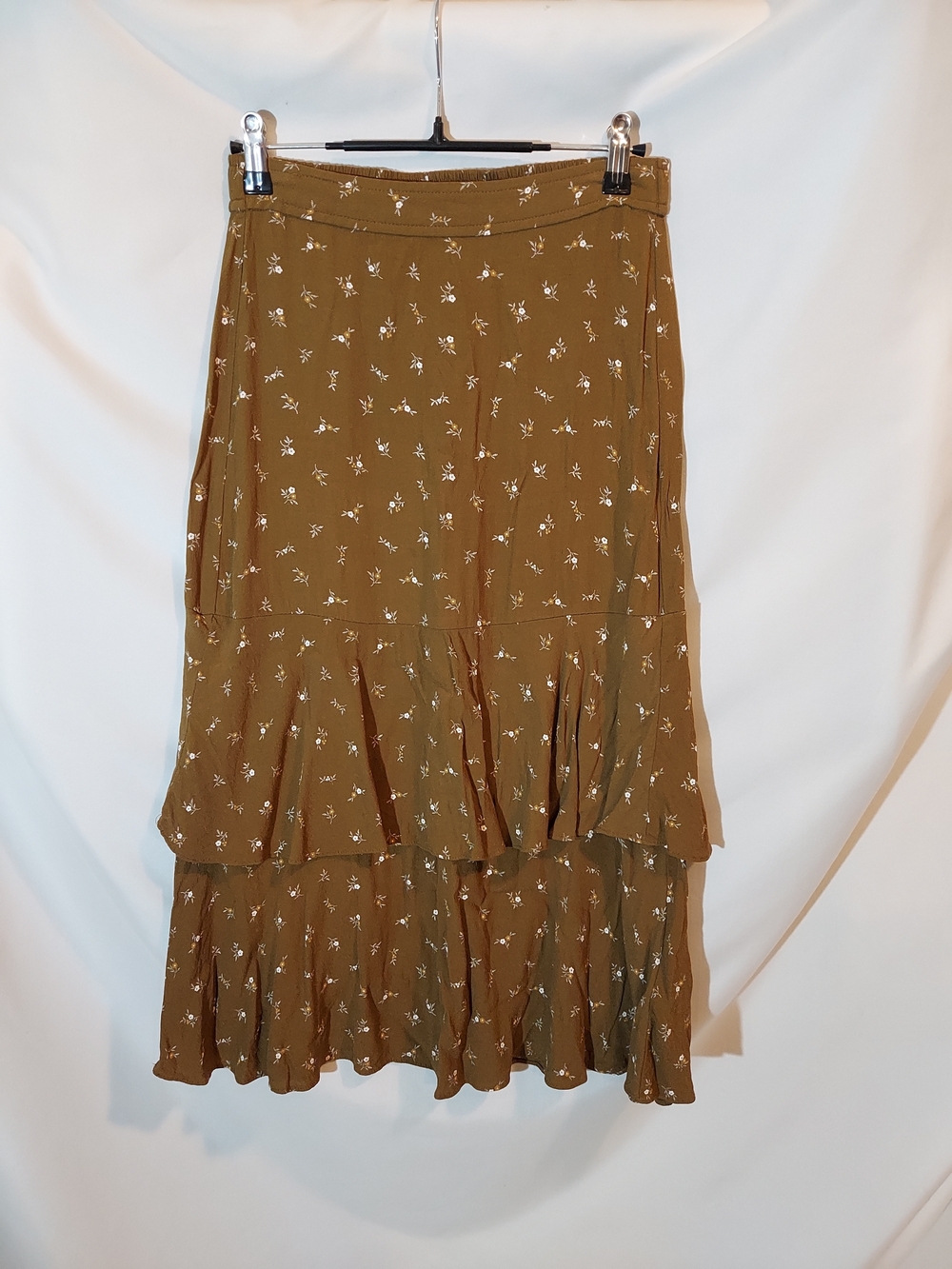 Madewell Ruffle Tiered Midi Skirt in Daisy Stitch - Weathered Olive - Size XS